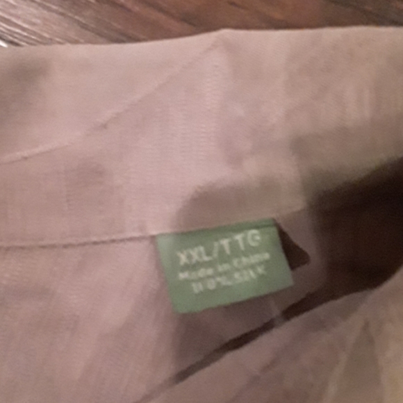 Tommy Bahama Cream Short Slv Button Down - Picture 6 of 7